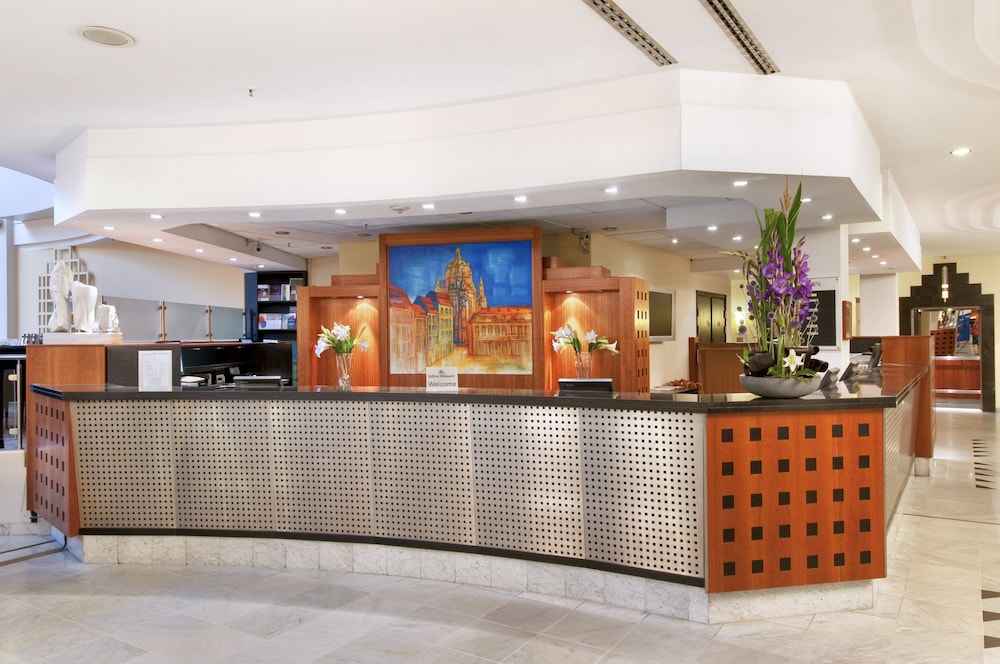 Hilton Dresden 12/79