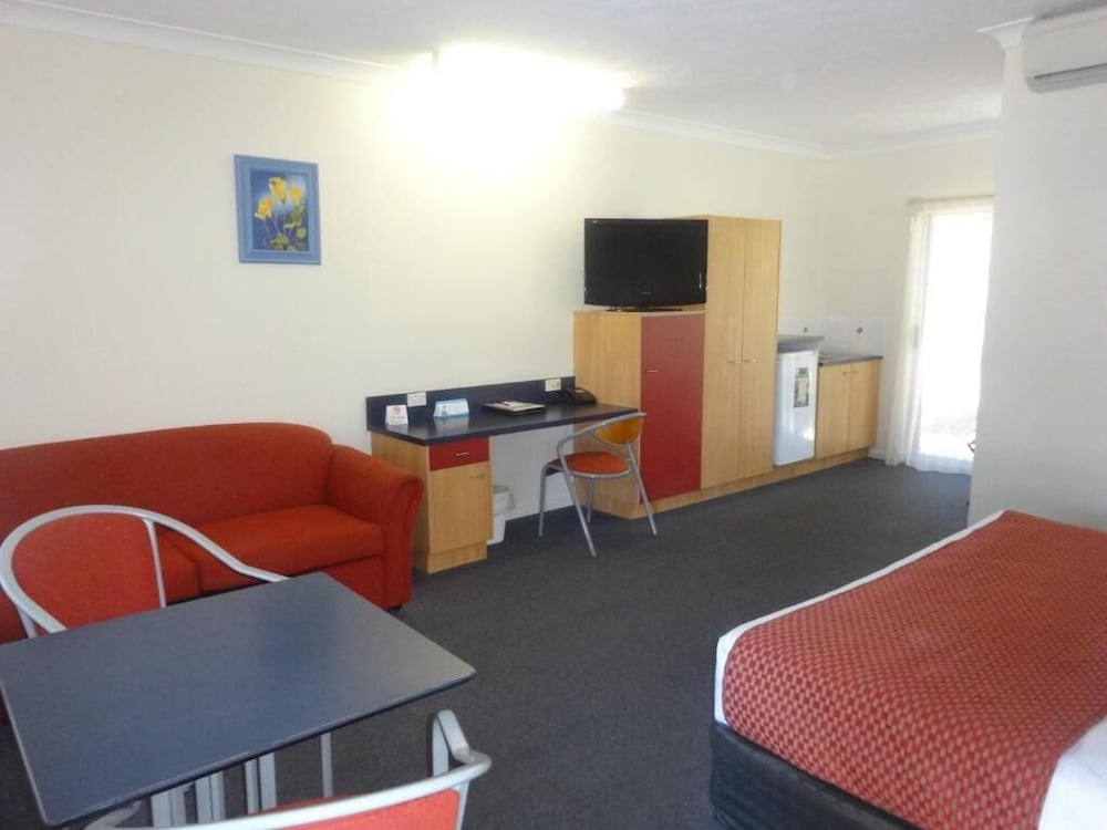 Boulevard Lodge 36/60