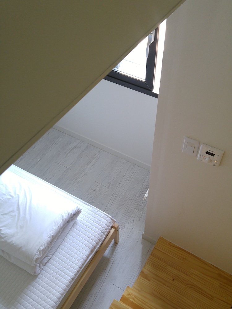 Myeongdong Artmonstay Guesthouse 24/74