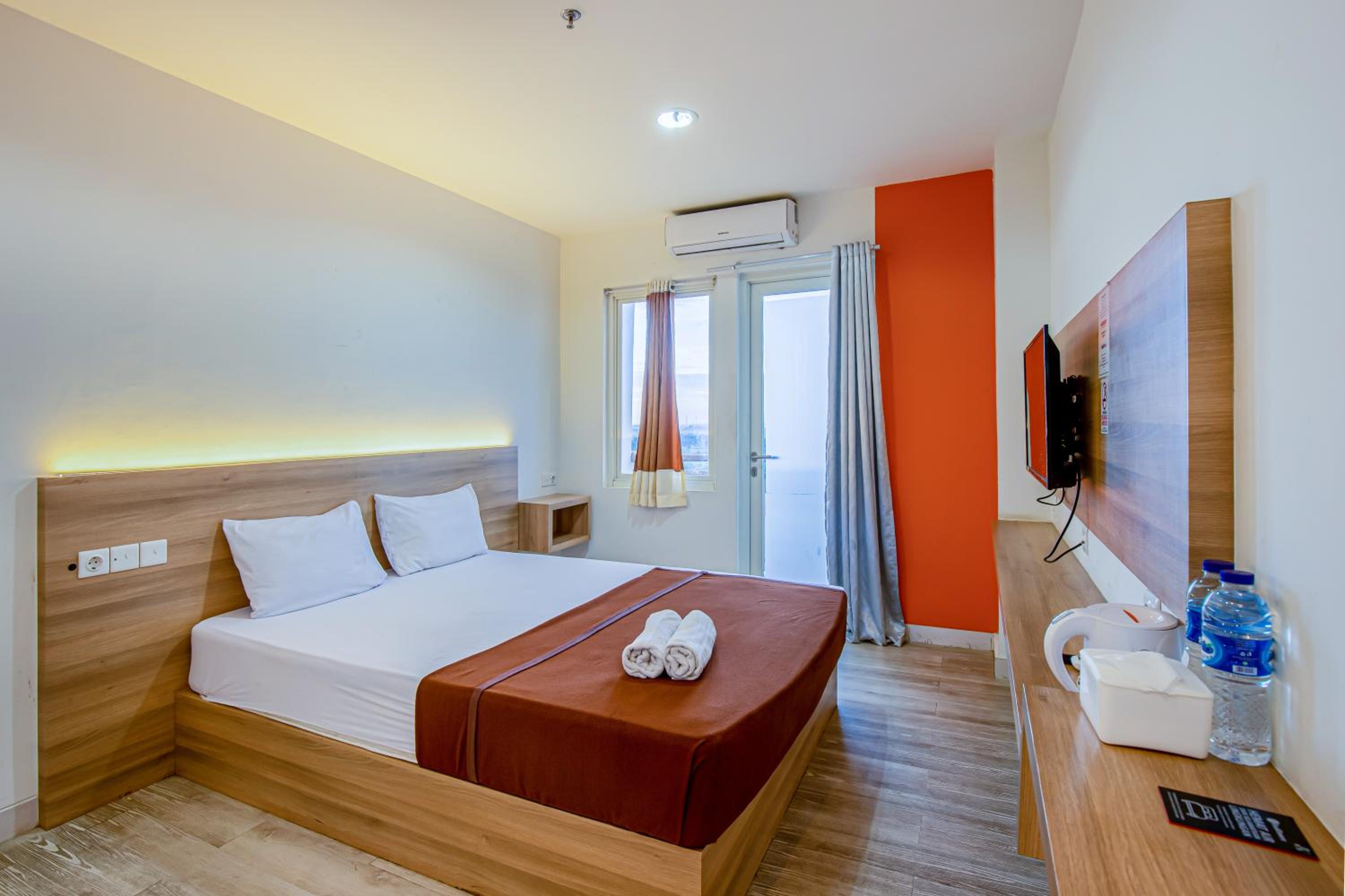 Skyland Sentul Tower Apartment 38/56