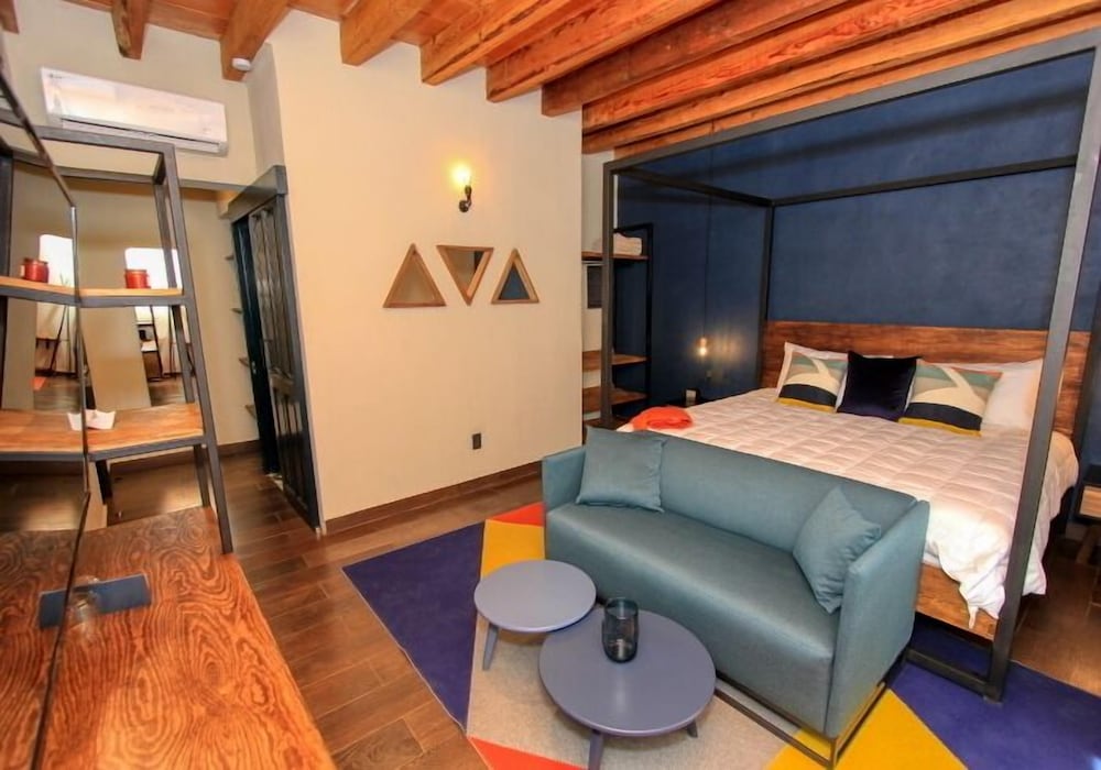 Antigua Trece Hotel Fusion 32/50