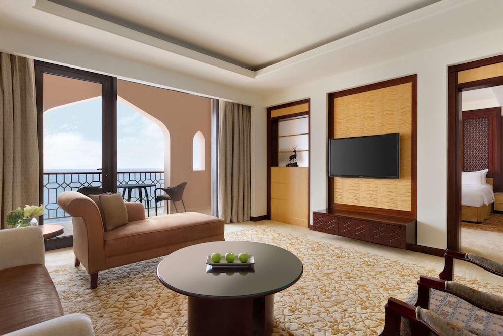 Al Husn Hotel Muscat 29/50
