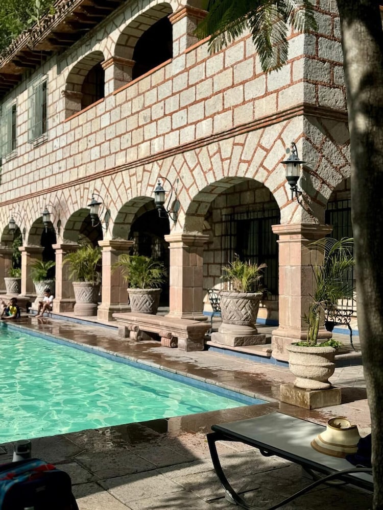 Hotel La Pitaya 68/69
