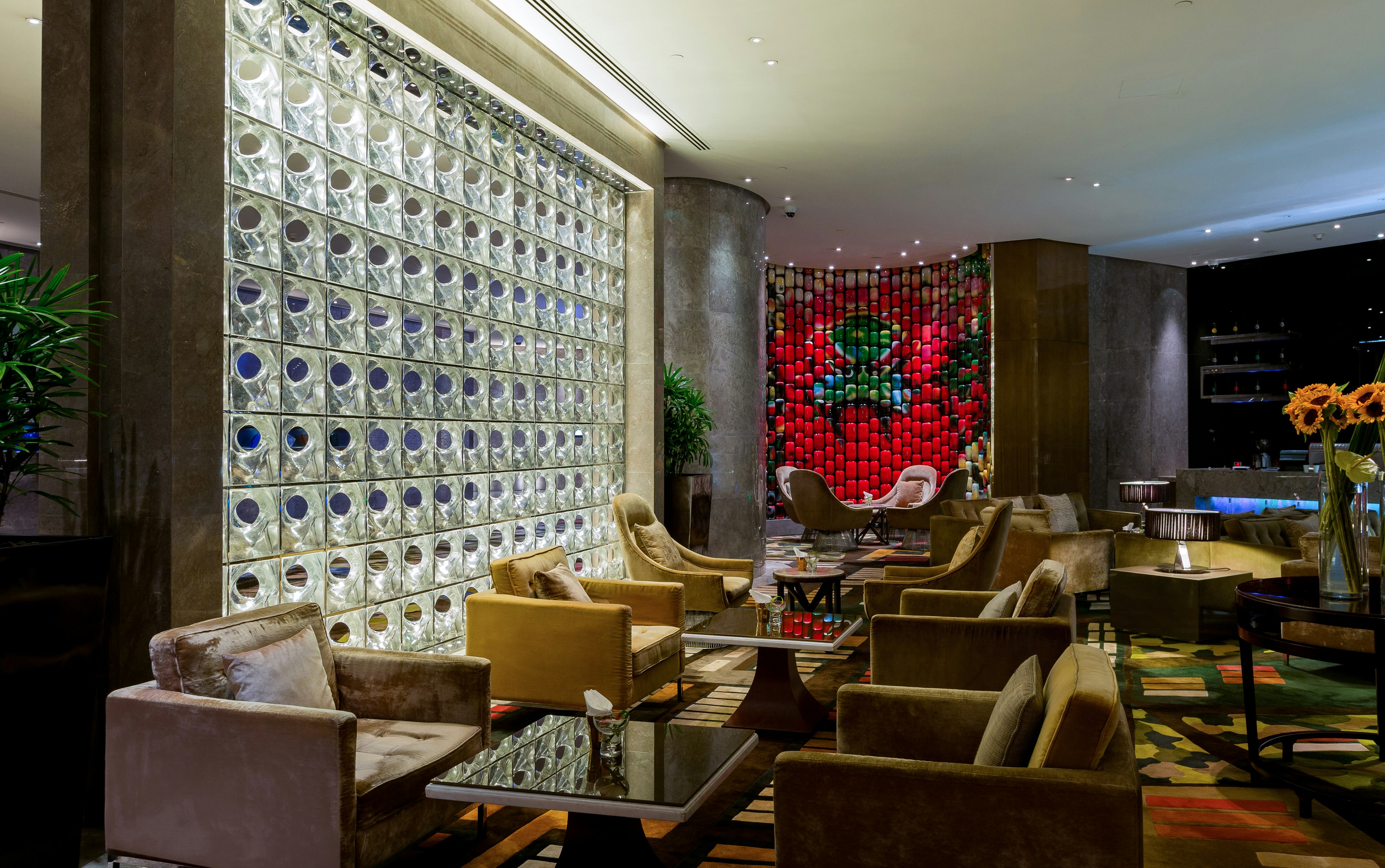 Intercontinental Shanghai Expo Hotel 24/48