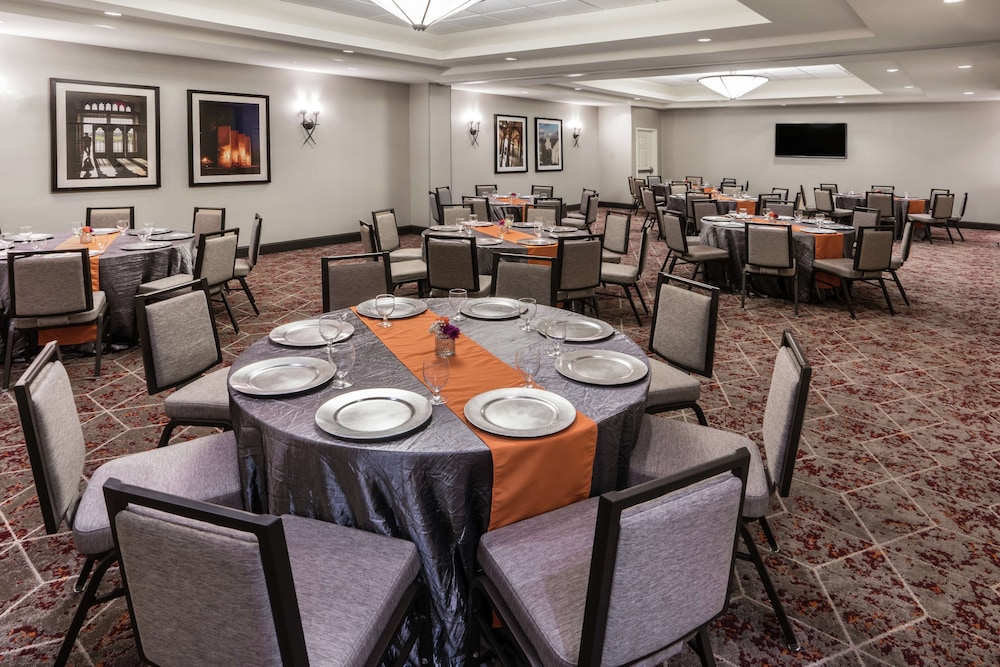 Hilton Garden Inn Blacksburg University 45/55