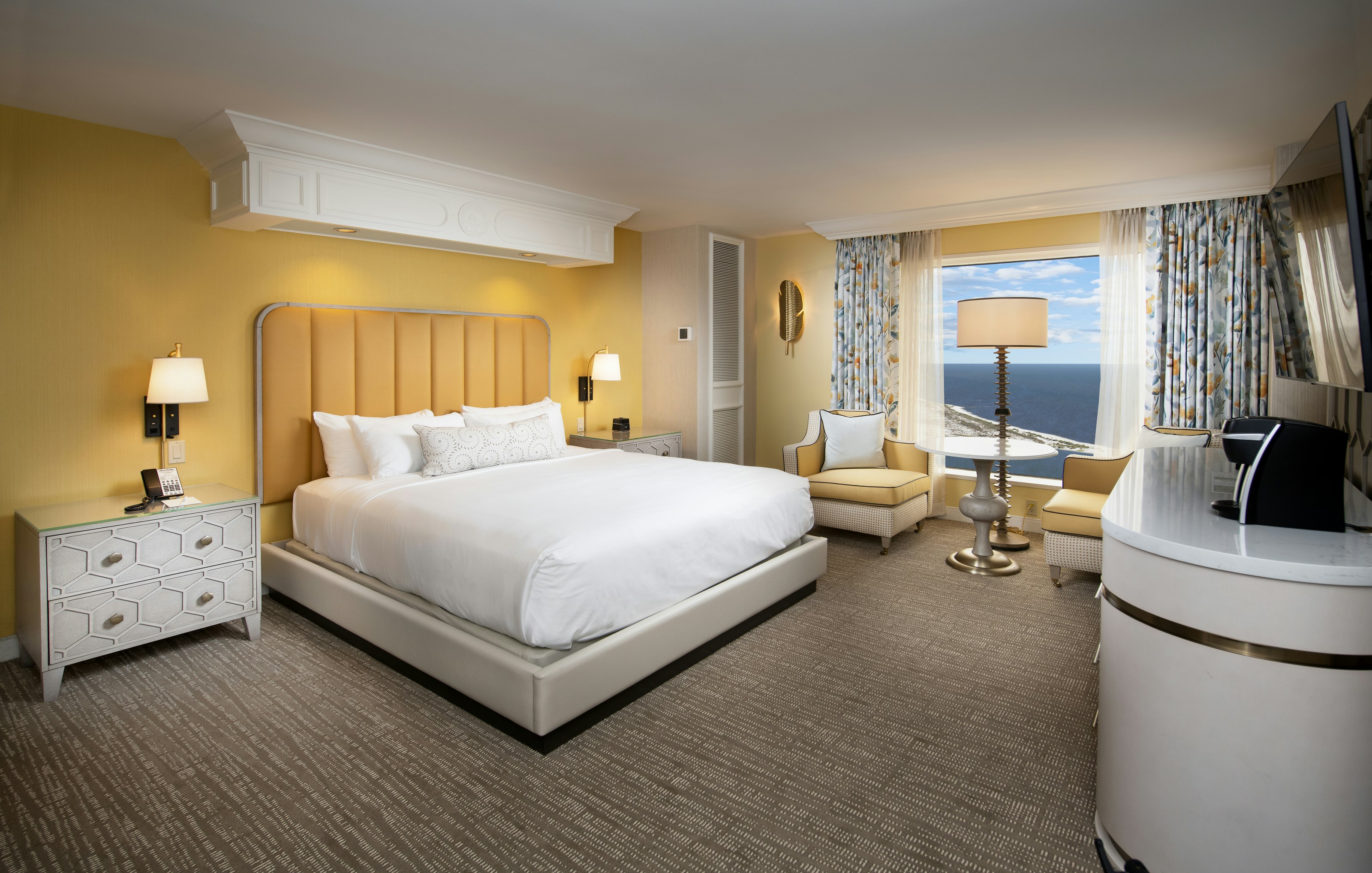 ROOM, KING BED, GULF VIEW