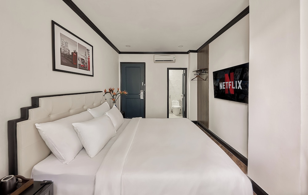 غرفة تنفيذية بسرير كوين بإطلالة على المدينة، The Passion Suite Hotel 5/10