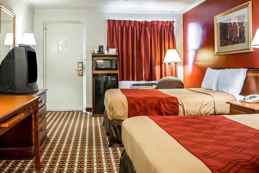 Econo Lodge Williamsport 15/43