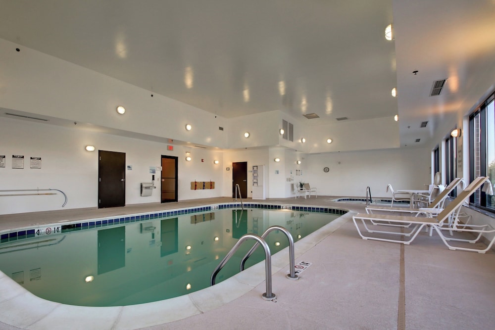 Holiday Inn Express Hotel & Suites Peru - Lasalle Area 44/66