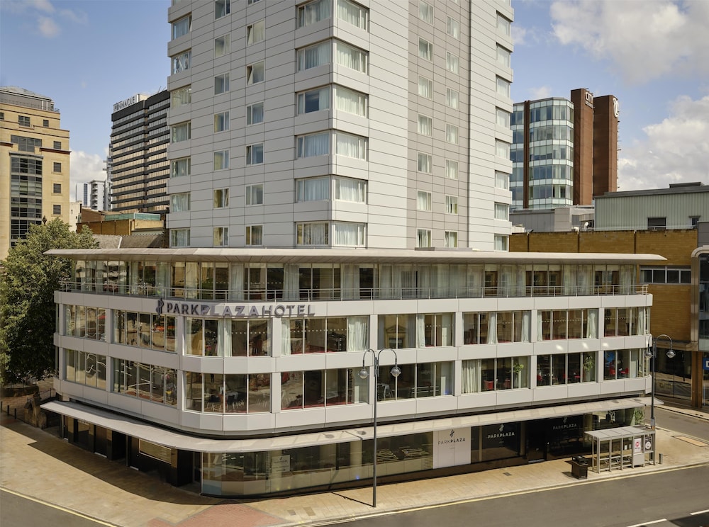 Park Plaza Leeds 8/69