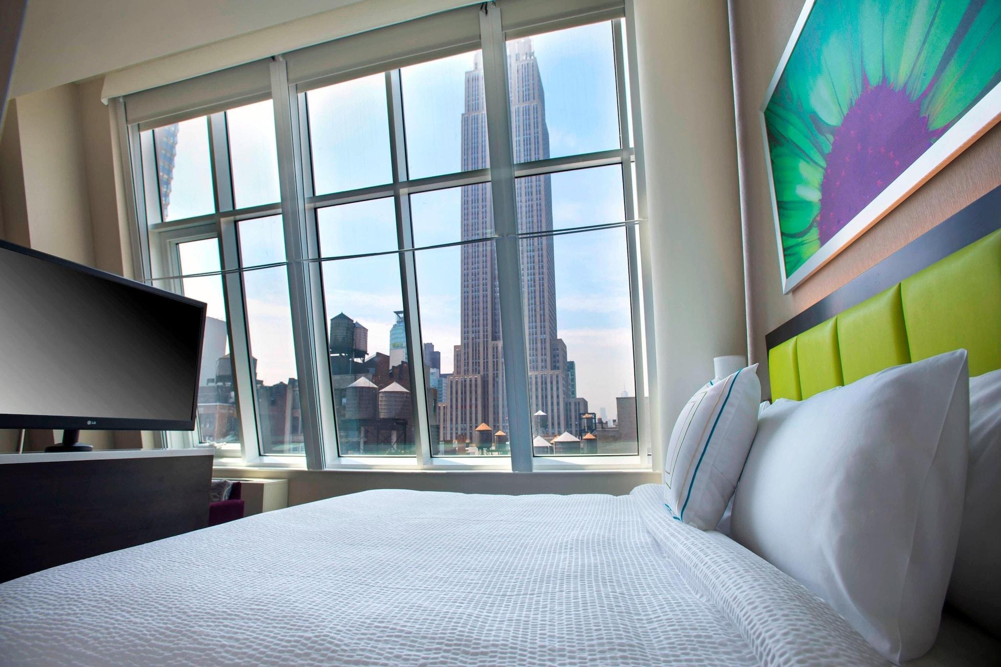 Executive, Suite