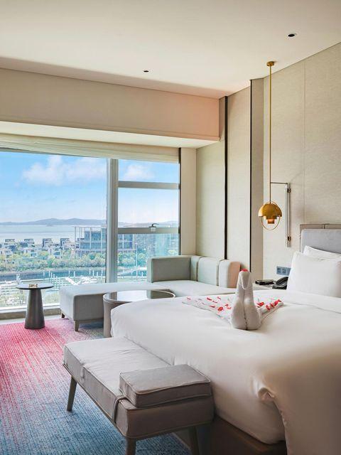 Select, King Bed, Sea View