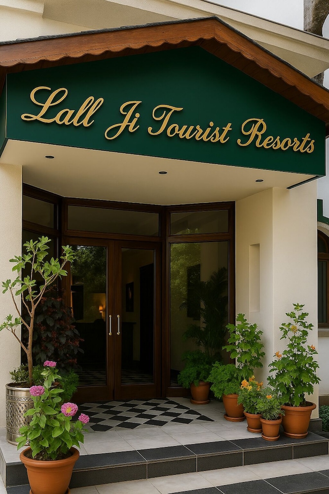 LALL JI TOURIST RESORT. 5/50