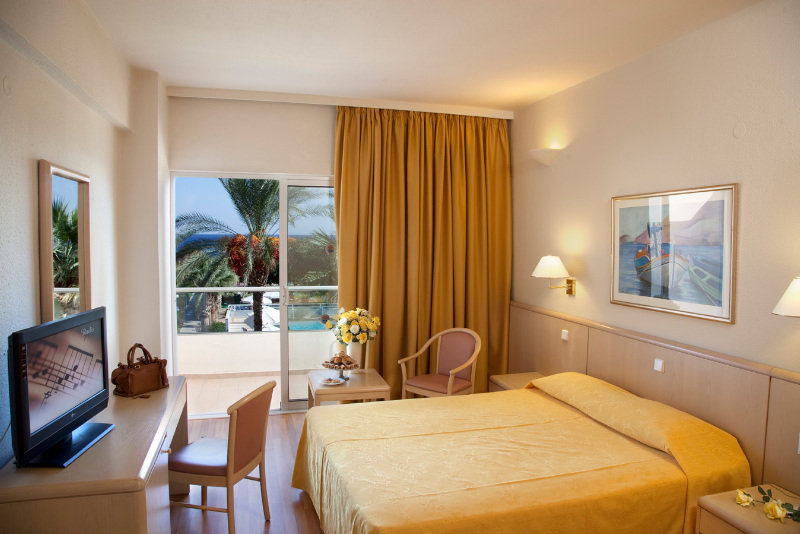 Blue Sea Beach Resort 5/18