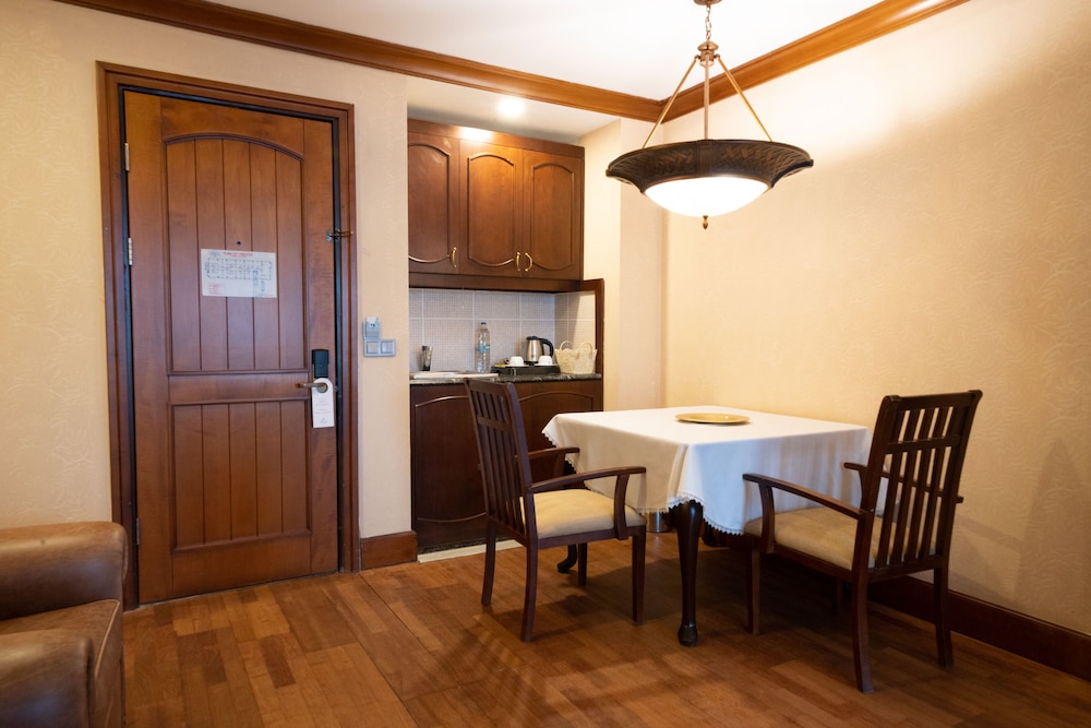 Duja Chalet Ski Center 32/43