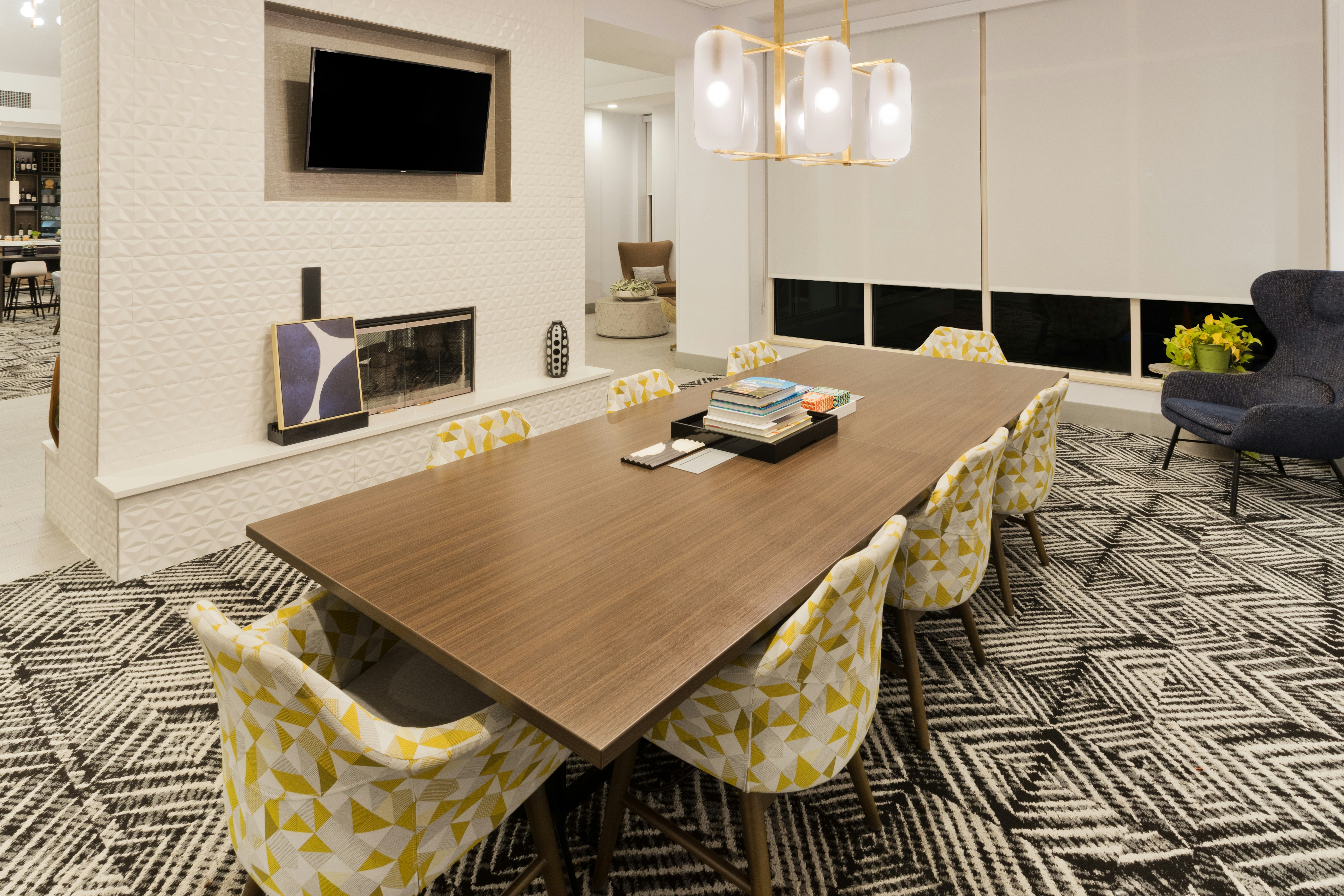 Hilton Garden Inn Birmingham Lakeshore Drive 21/27