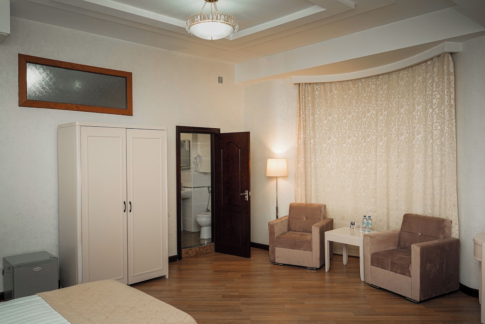Safran Hotel 32/50