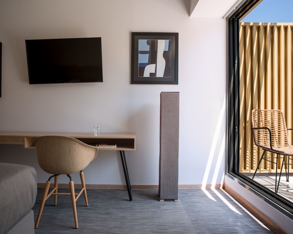 Fos Downtown Suites 37/50