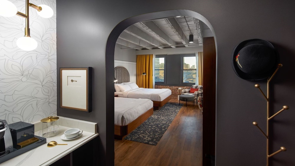 Hotel Indigo Omaha Downtown 52/83