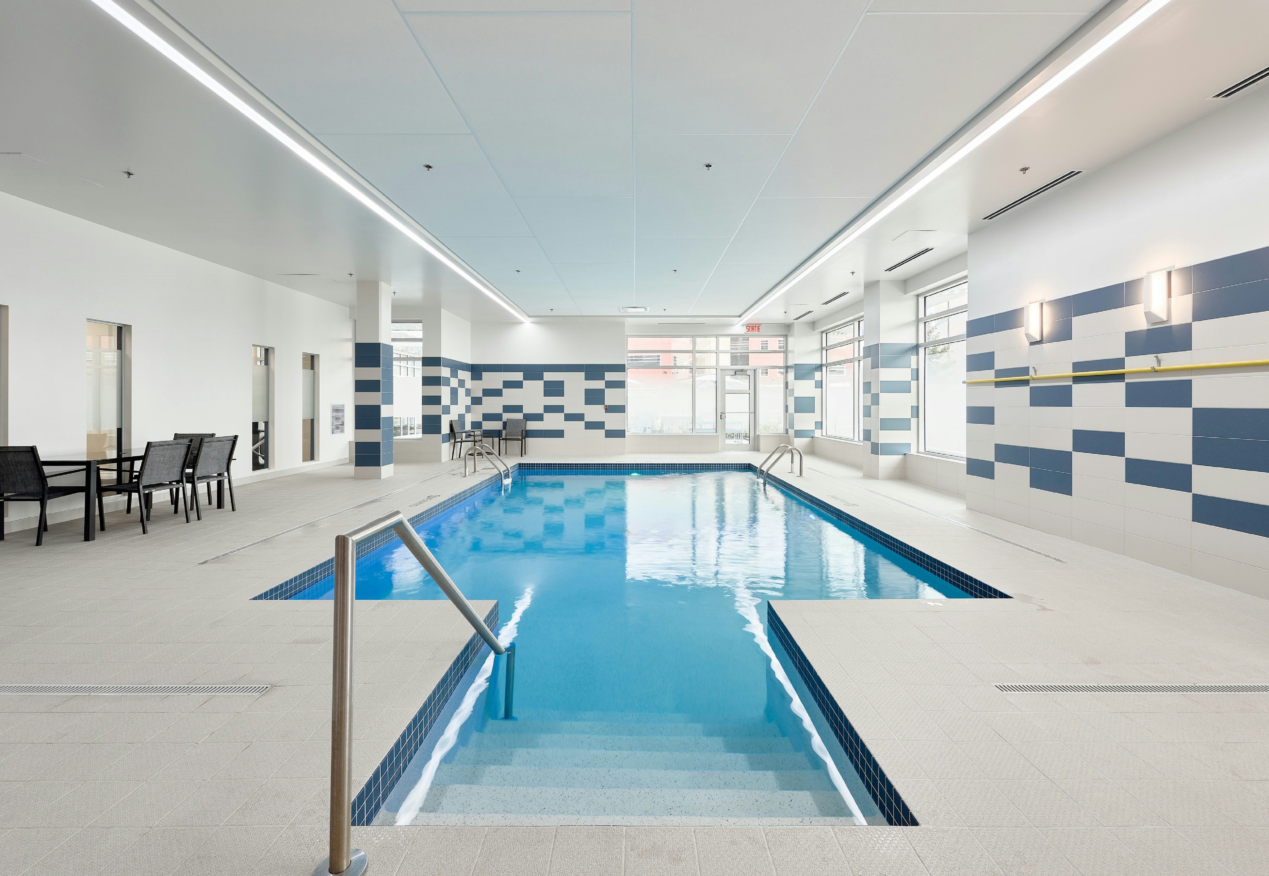 Hampton Inn and Suites By Hilton Quebec City Levis 4/24
