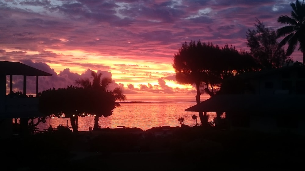 Aroa Beachside Inn 25/47