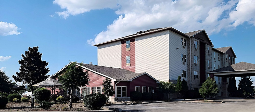 Comfort Inn and Suites Shelbyville KY 4/50