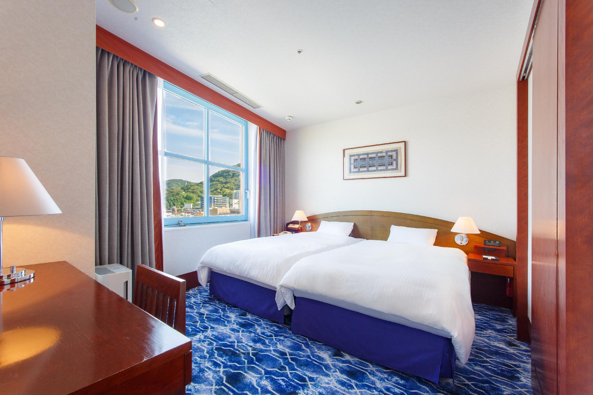 Semi Room, Theme, Deluxe, 2 Semi Double Beds, City View
