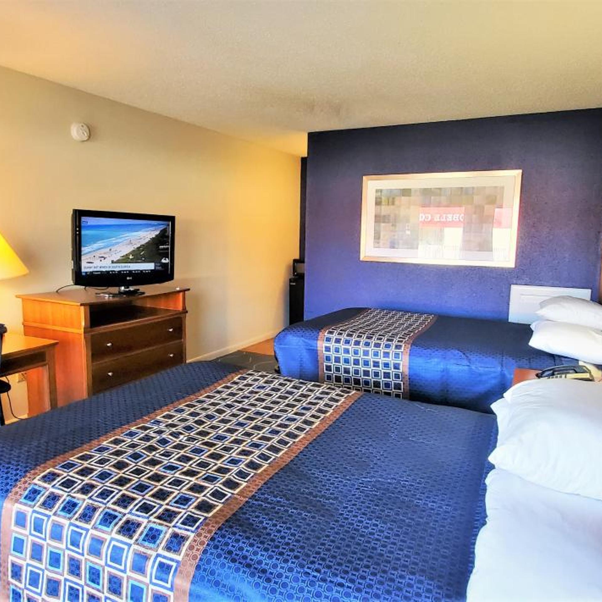 Travelodge Newport News 14/24