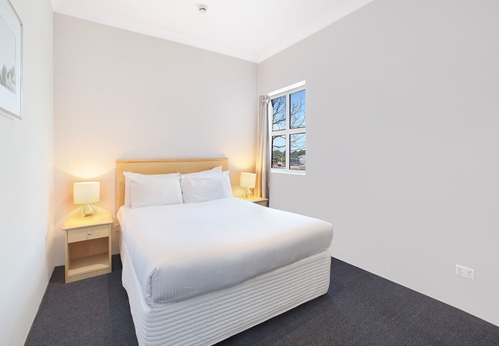 Sydney Airport Suites 17/50
