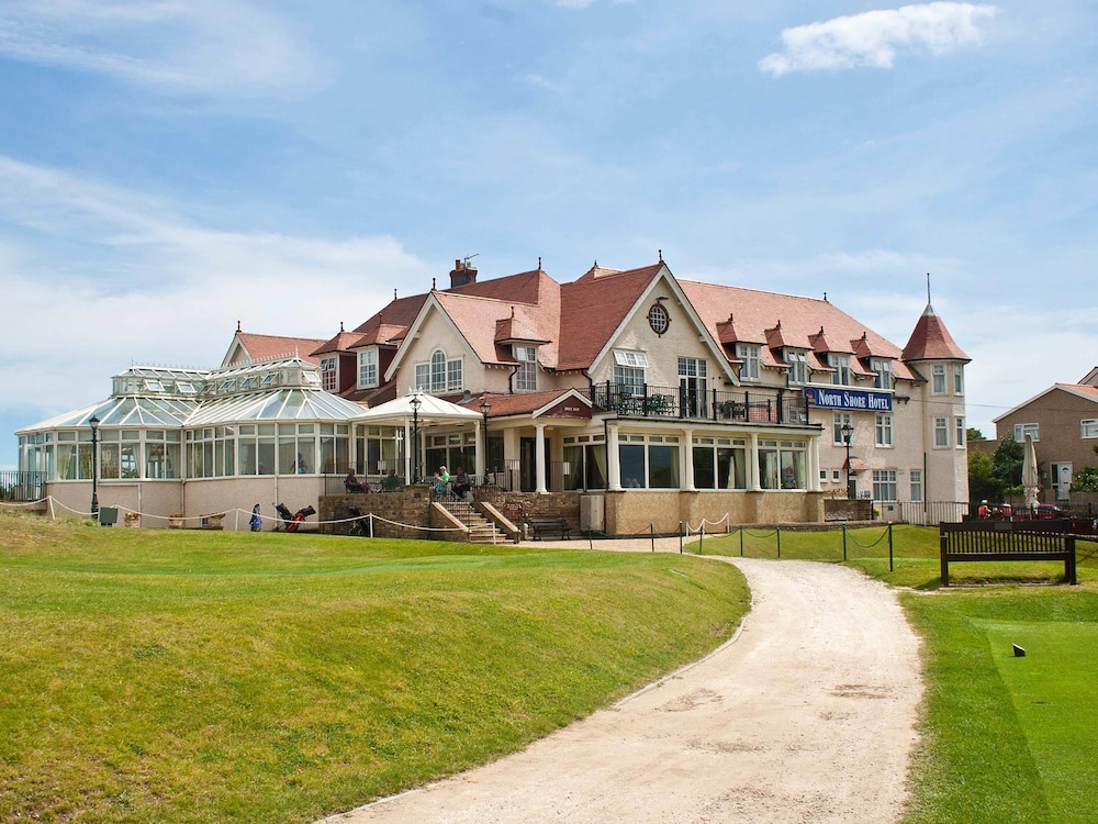 North Shore Hotel and Golf Club 1/43