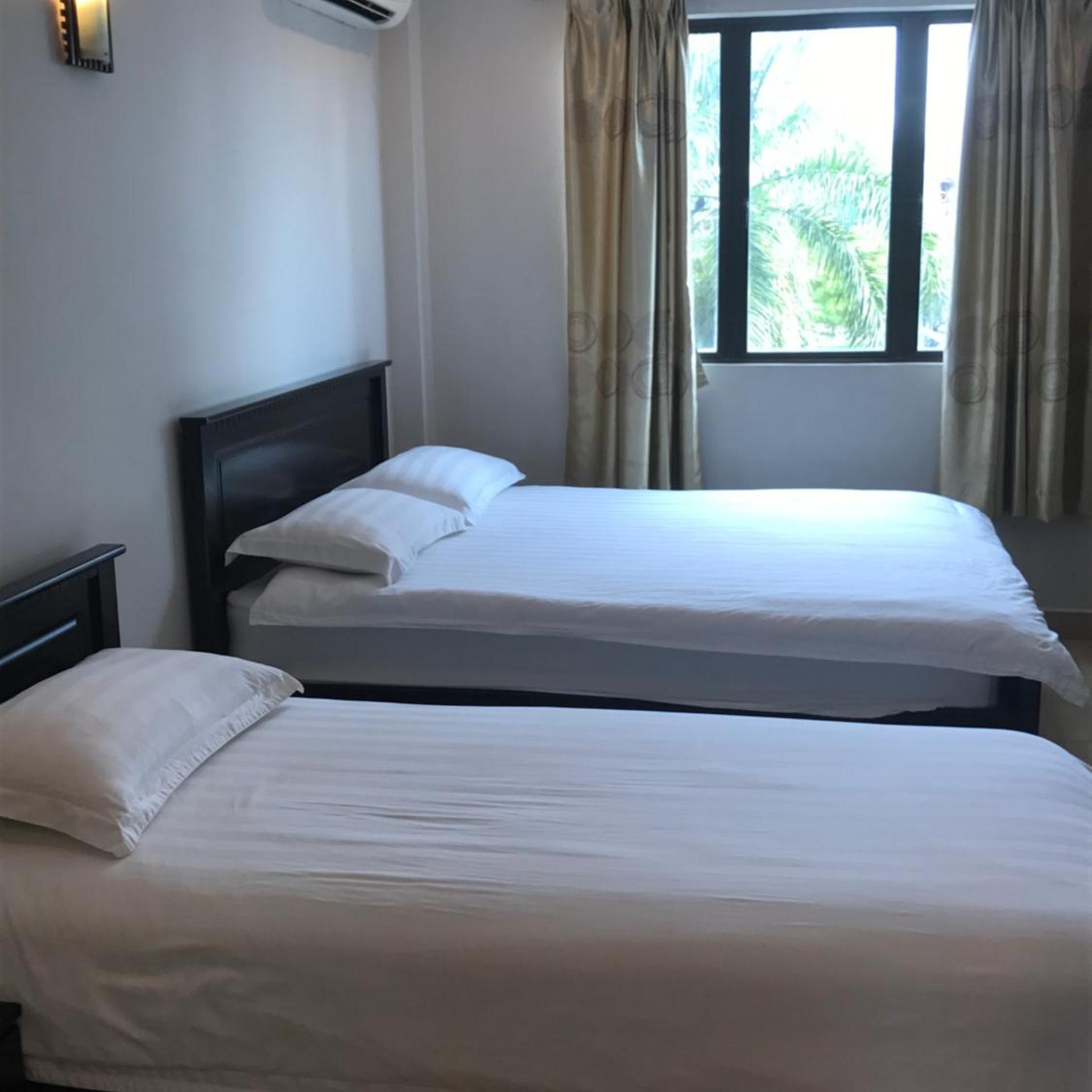 Se Hotel 2 9/37