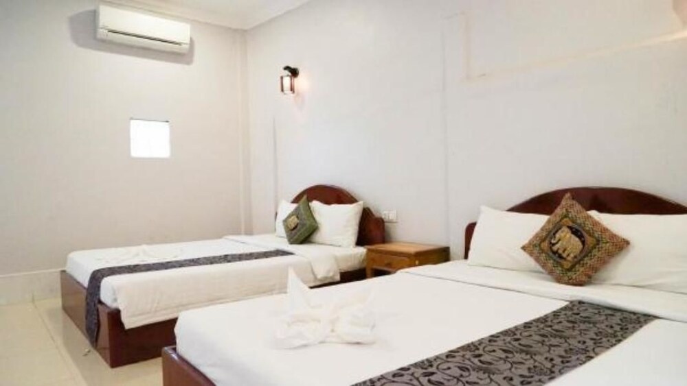 2 BEDROOMS, FAMILY