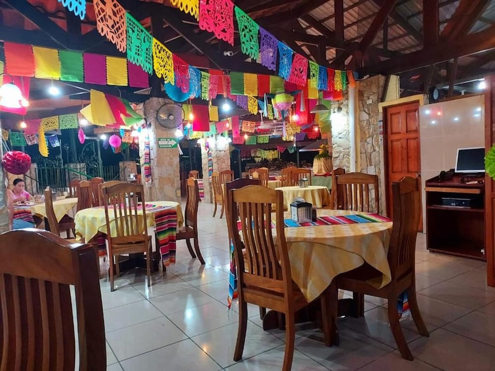 Amapola Resort 35/56
