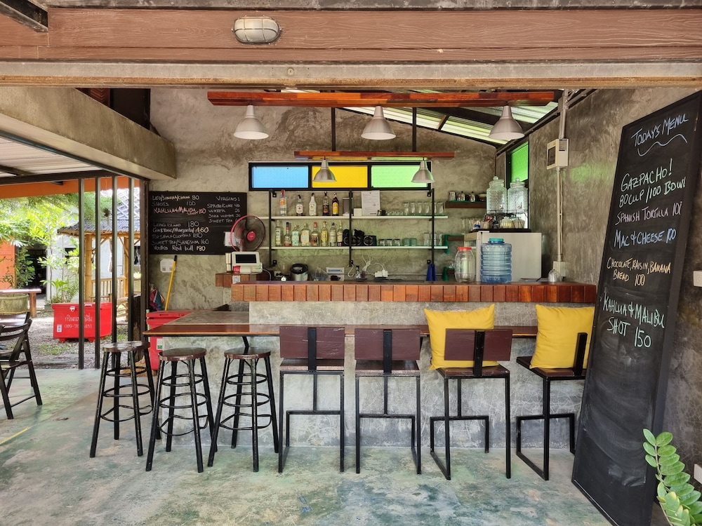 Riviera Boutique House 52/66