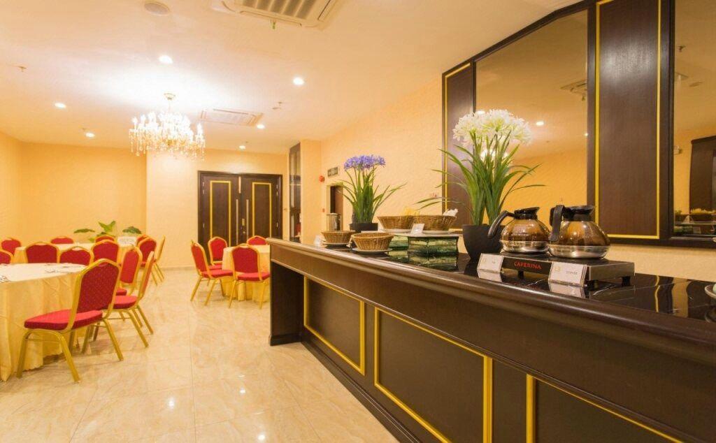 U3 Hotel 17/68