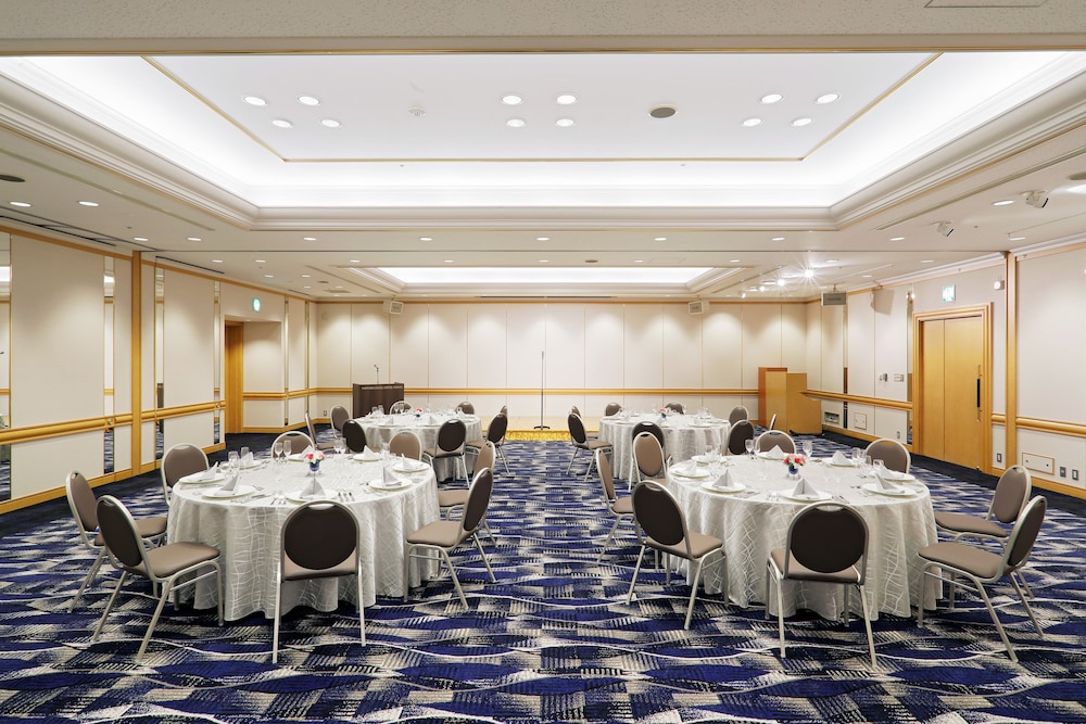 Sapporo Excel Hotel Tokyu 61/68