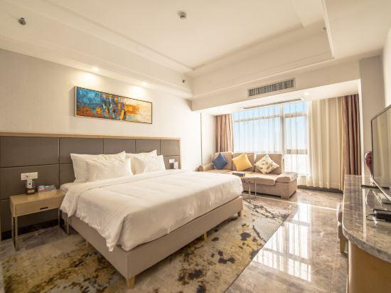 Elegant, Executive, King Bed
