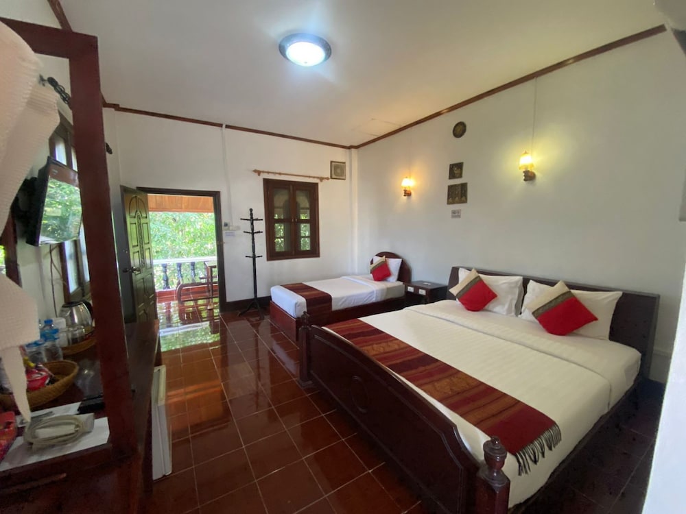 Vangsavath Hotel 24/81