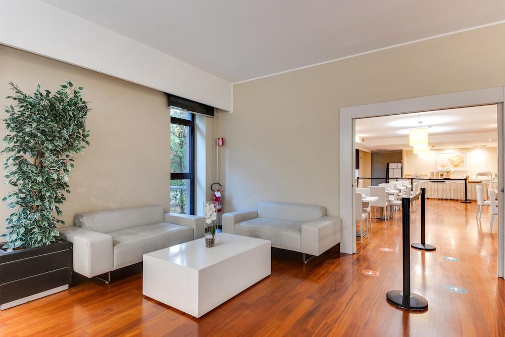 Garden Area Roma Eur 35/66