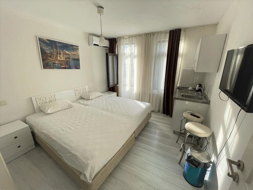 Royal Pera Taksim 25/67