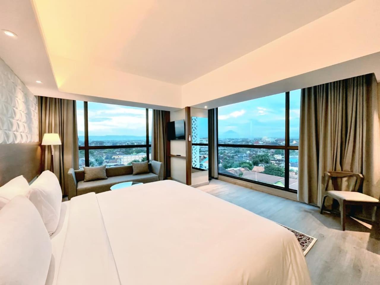 The Jogja Hotel and Conference Center 10/29
