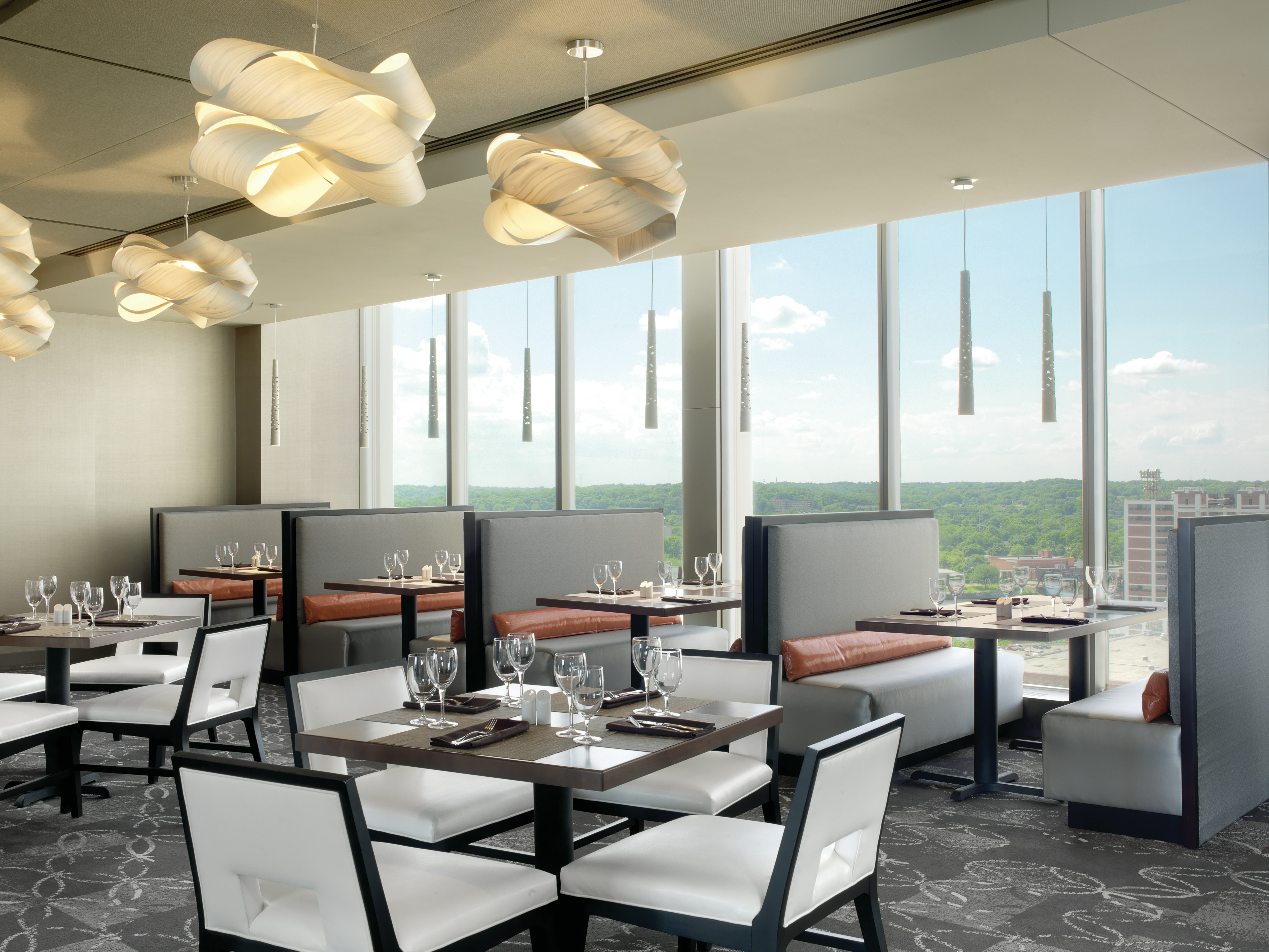 Doubletree By Hilton Cedar Rapids Convention Complex 57/74
