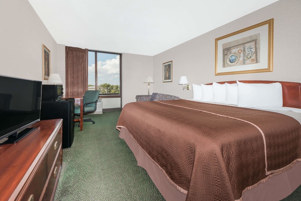 Days Inn by Wyndham Amarillo East 20/33