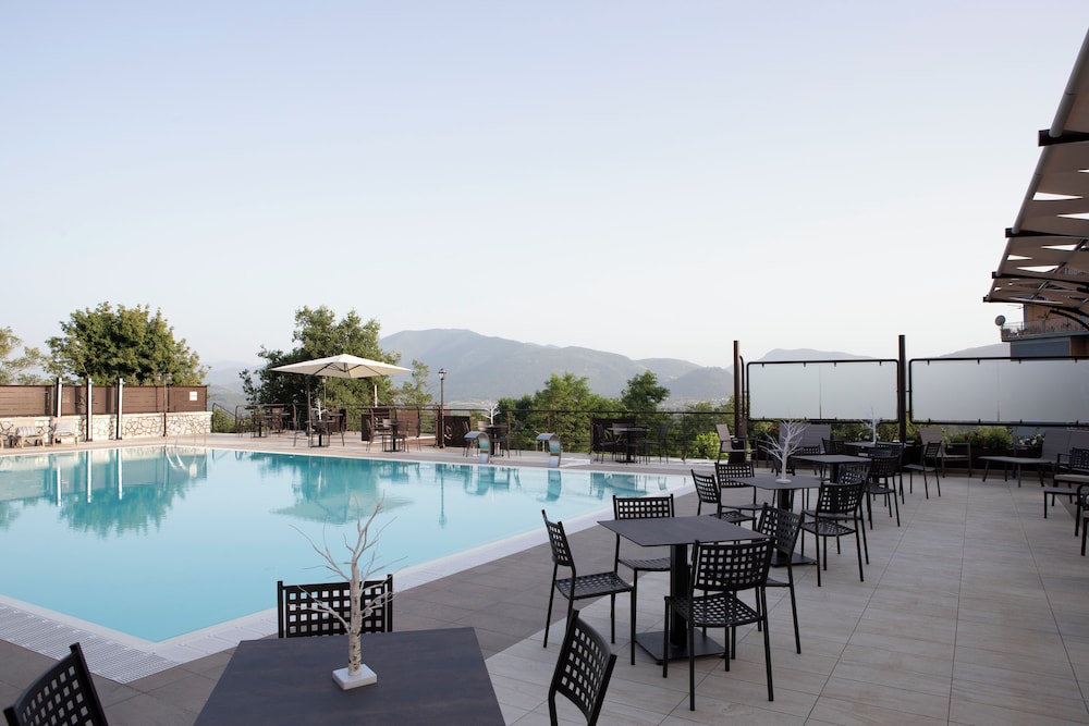 Lual Bleisure Hotel 27/43