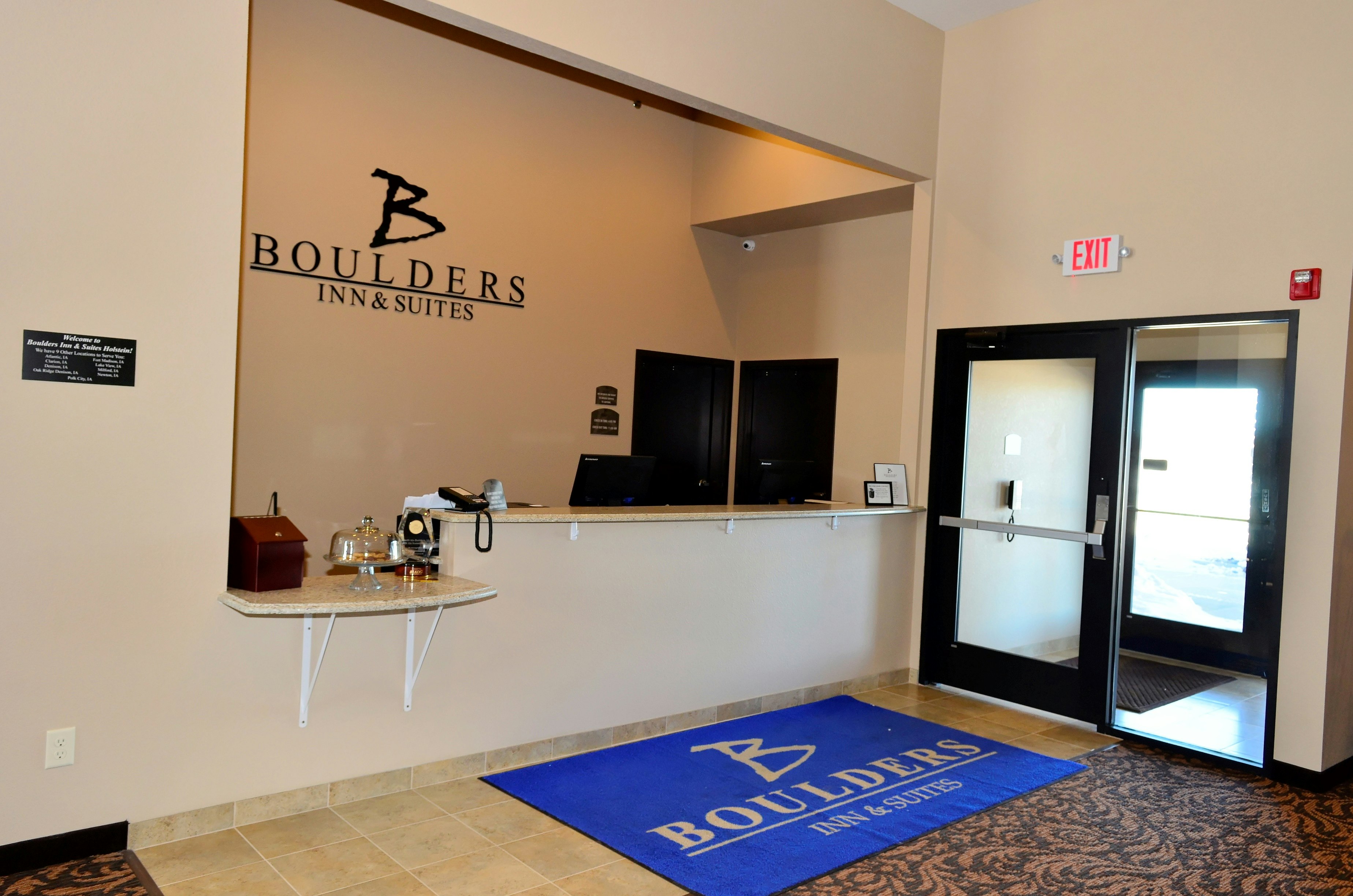 Cobblestone Inn & Suites - Holstein 1/48