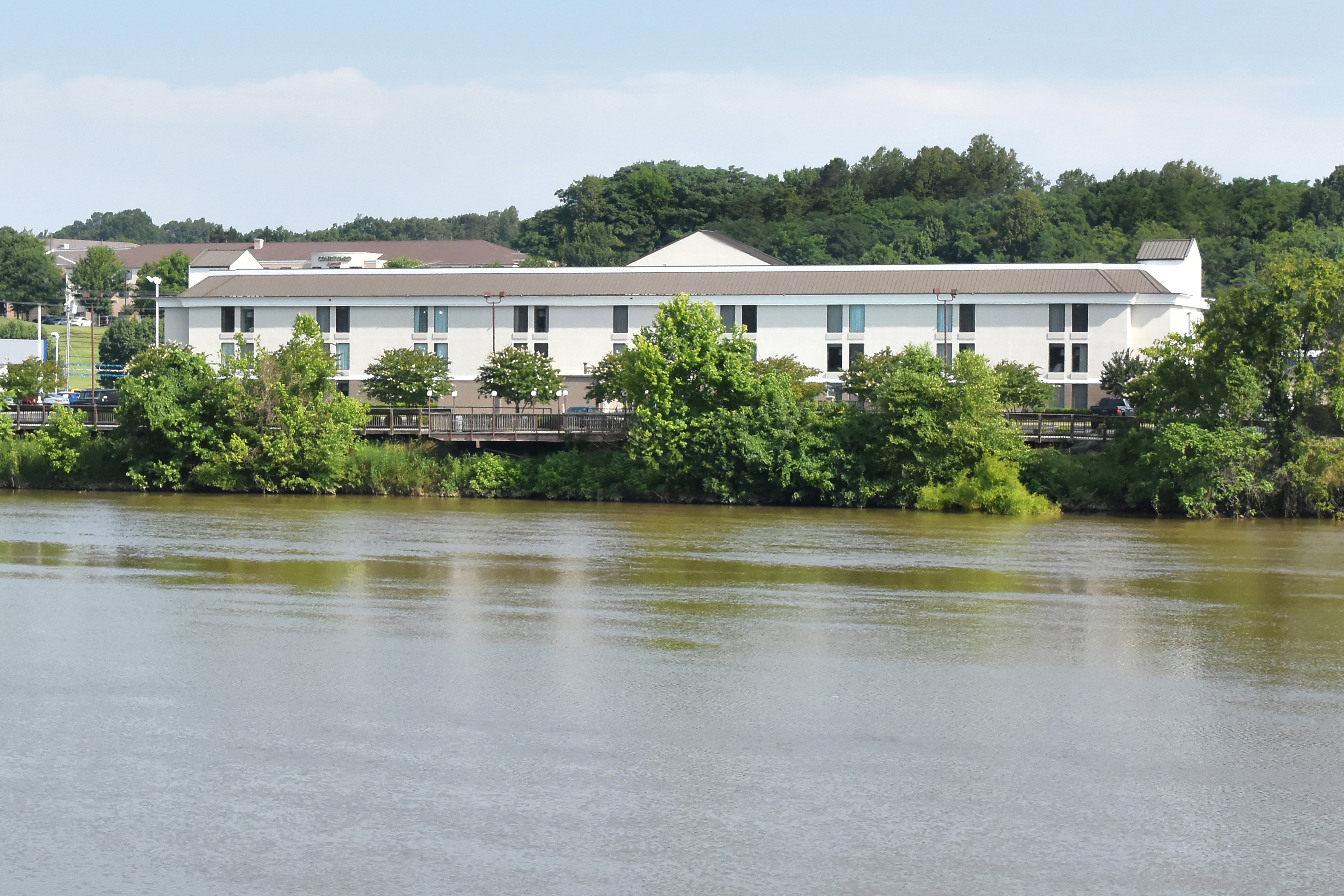 Holiday Inn Express Danville 30/34