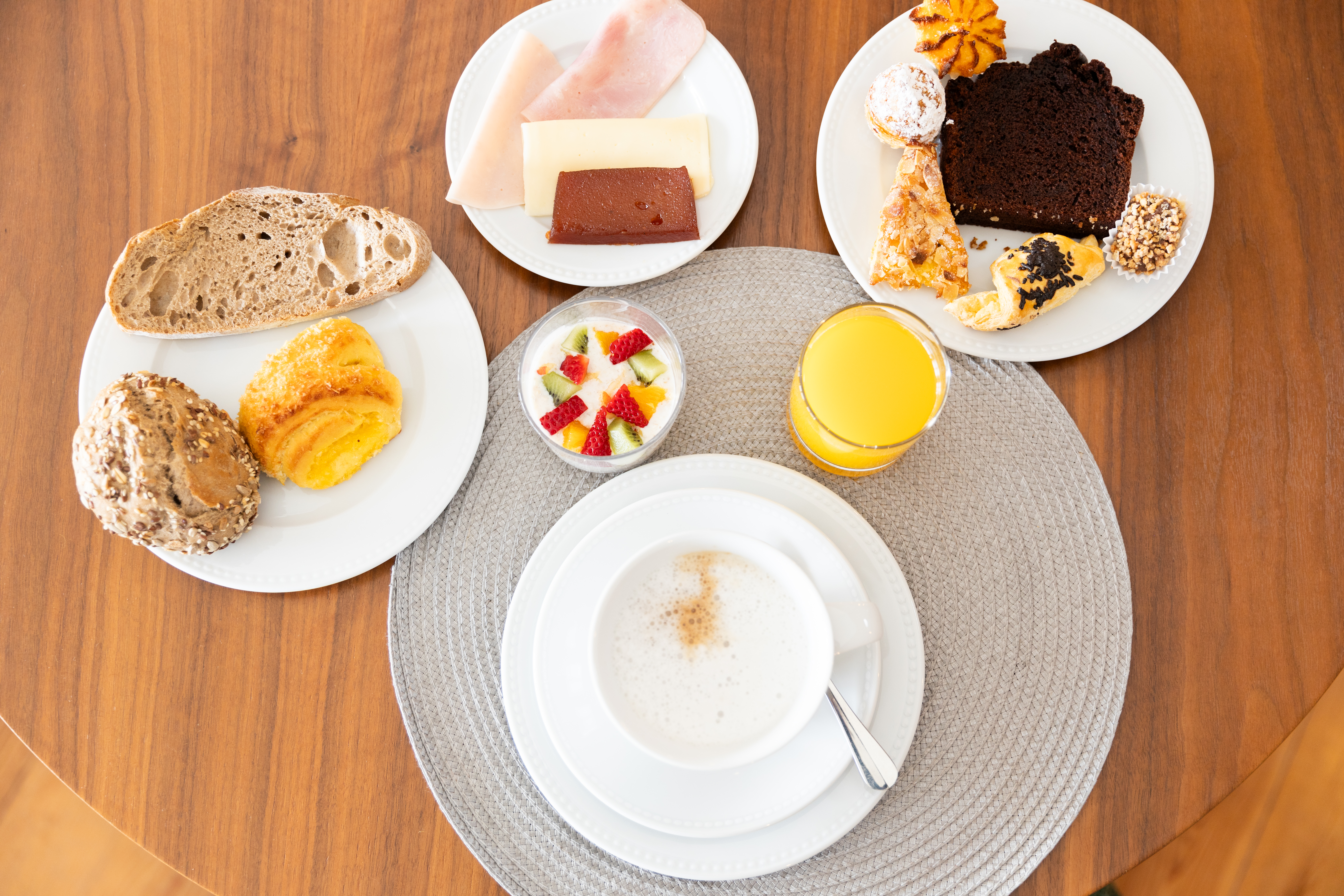 Avenida Boutique Hotel 34/50