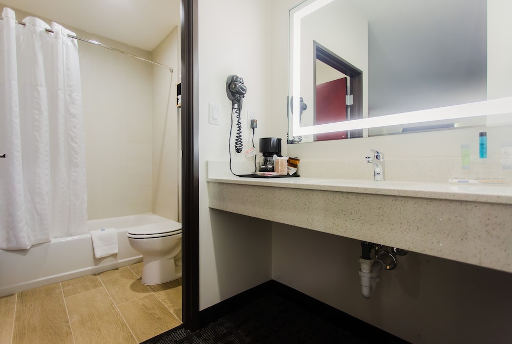 Palacio Royale Inn Boutique 46/51