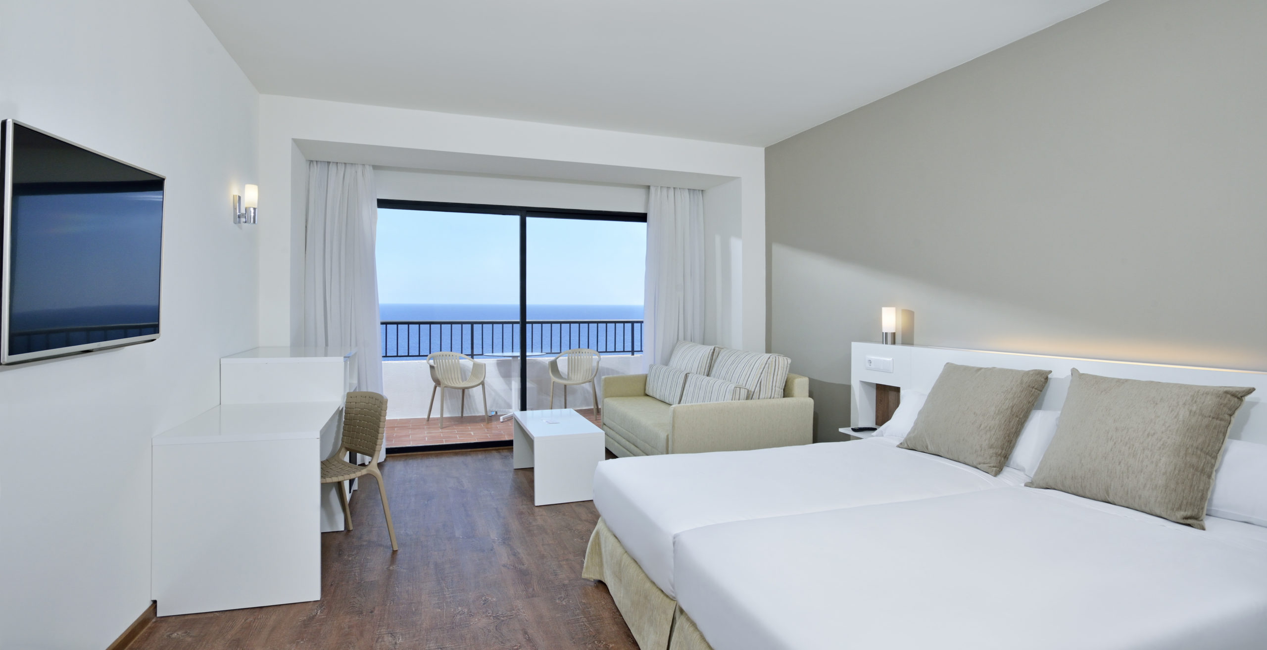 My Favorite Club, Superior, Single, Double Bed, Sea Front