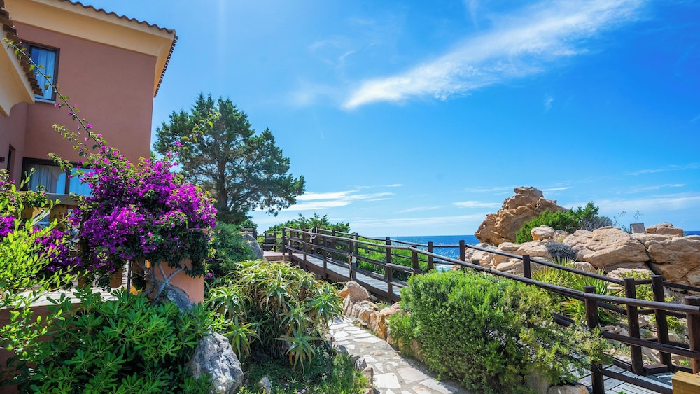 HOTEL COSTA PARADISO 35/45